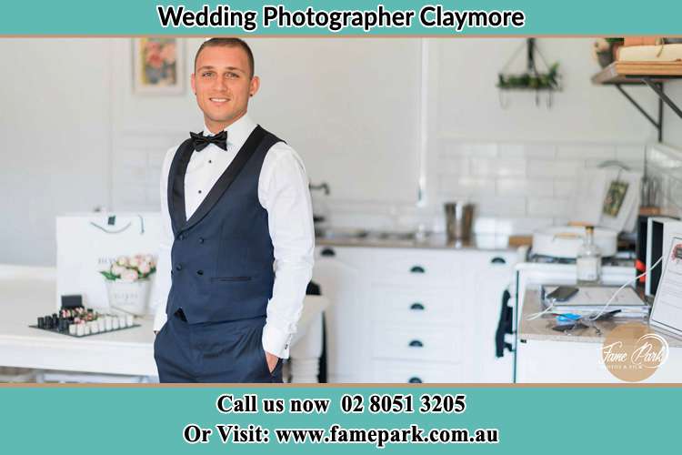 Photo of the Groom Claymore NSW 2559